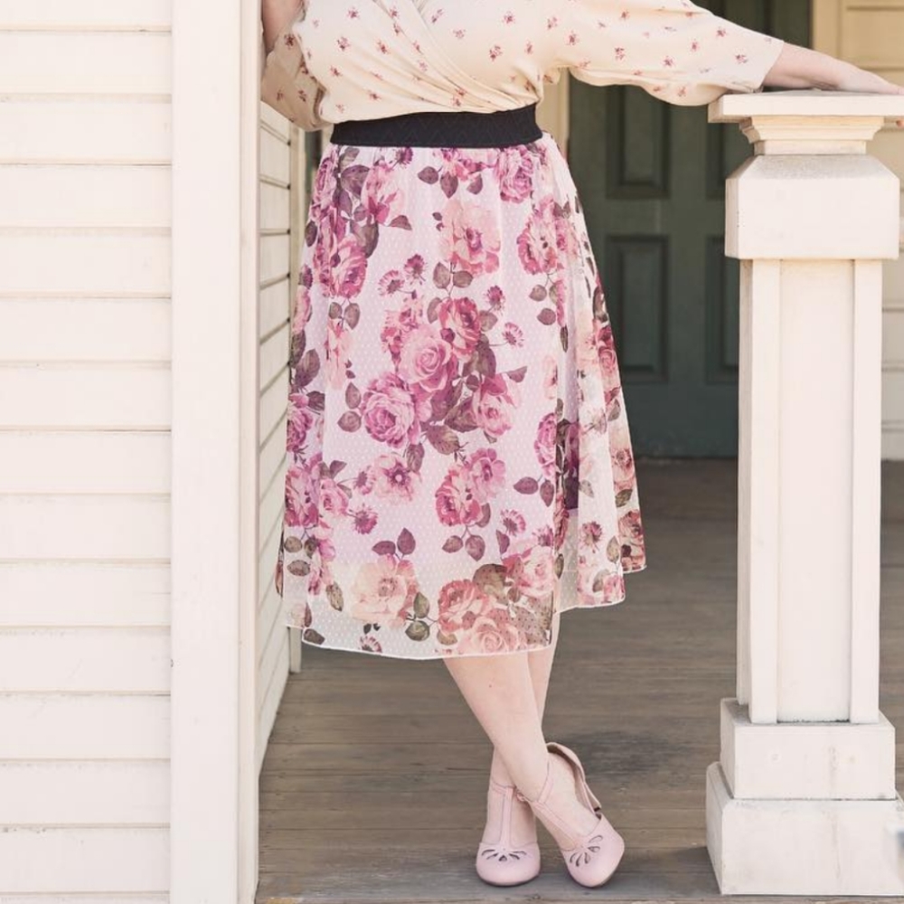 LuLaRoe Lola Skirt - Picture 1 of 4